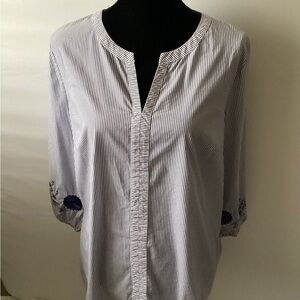Liz Claiborne Striped Women's Top - Gray and White
